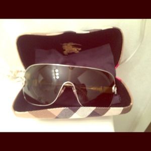REDUCEDAuthentic Burberry visor sunglasses