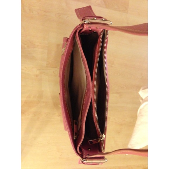 Authentic Marc Jacobs Collection Shoulder Bag - Picture 3 of 4