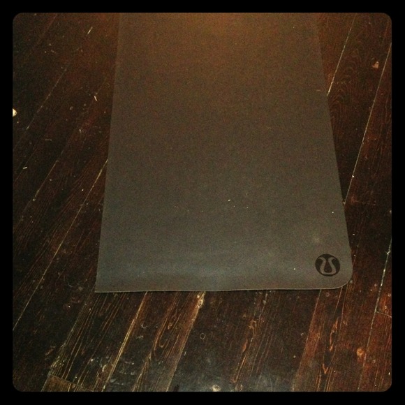 Lululemon The Un-Mat