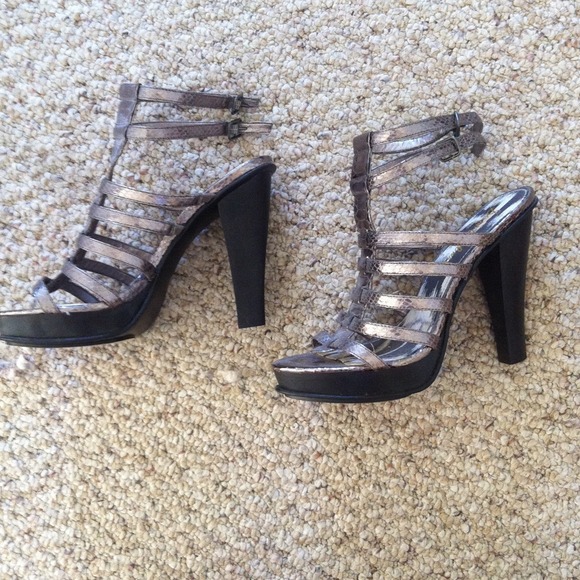 Silver Gladiator heels - Picture 2 of 4