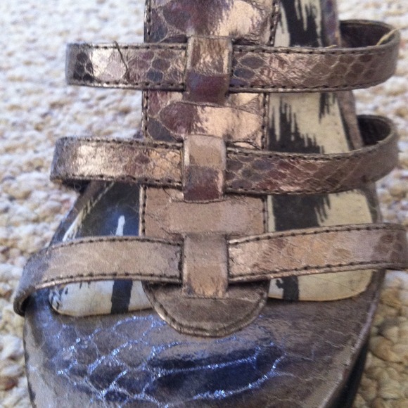 Silver Gladiator heels - Picture 3 of 4