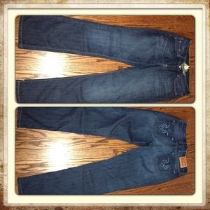 REDUCED!!Dark Wash BootCut Lucky Jeans 6 (28)