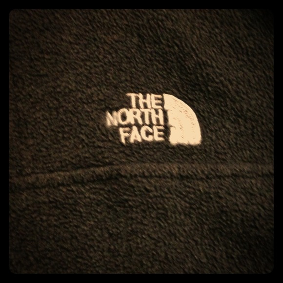 North face pullover sweatshirt
