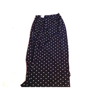 Long highwaist polka dot skirt