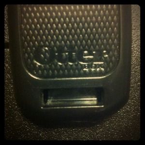 Otter box phone clip