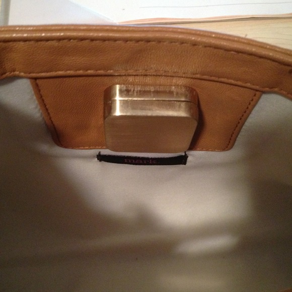 Spring/summer clutch - Picture 2 of 3