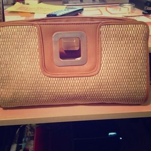 Spring/summer clutch