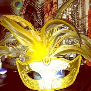 ❌TRADED❌Masquerade Mask Accessory