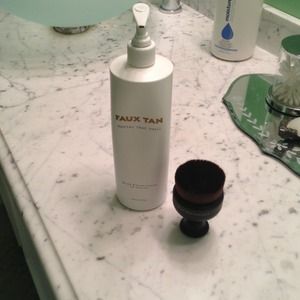 Bare escentuals faux tan 16oz & bronzing brush.