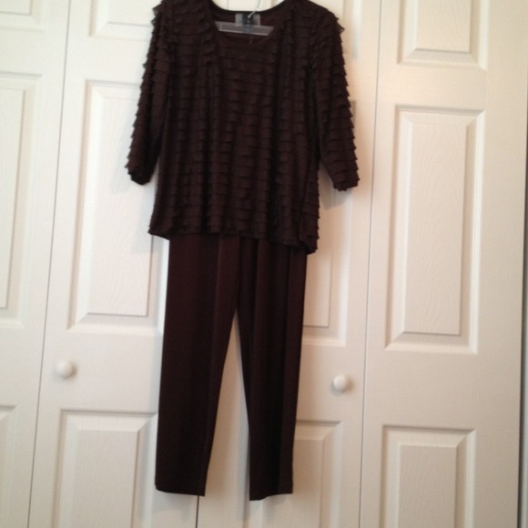 Solid brown pants & top