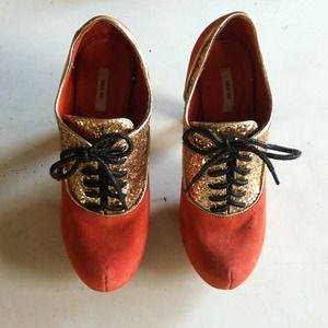 Urban outfitters Kimchi blue coral glitter shoes.