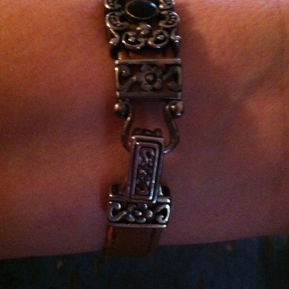 Leather authentic bracelate - Picture 2 of 2