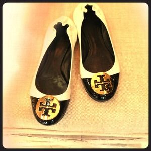 Authentic Tory Burch spectator ballerina flats