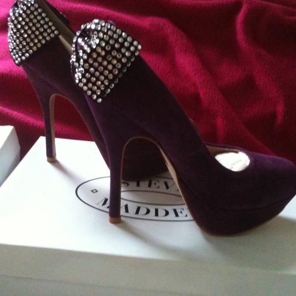Steve Madden pumps