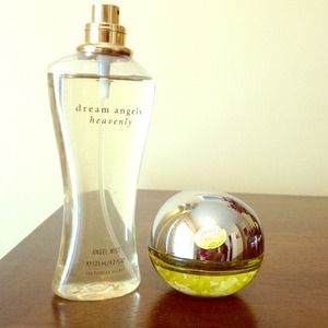⭐Sold ⭐VS angel mist & DKNY be delicious