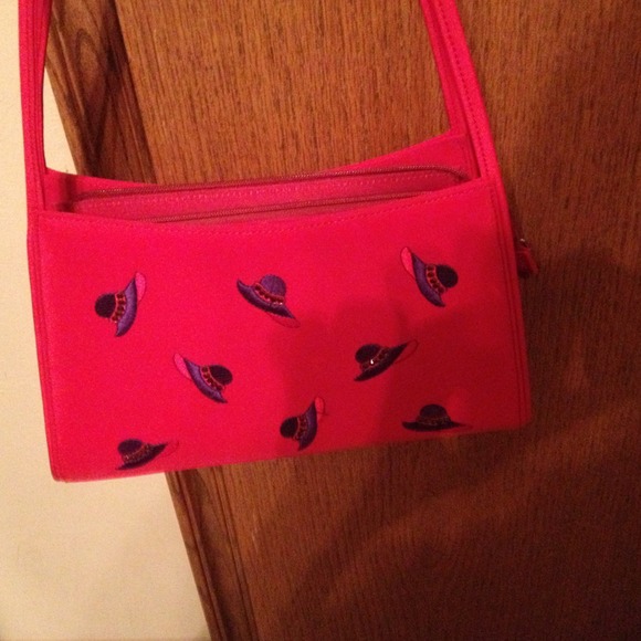 Never used beautiful Ref purse with hat decor