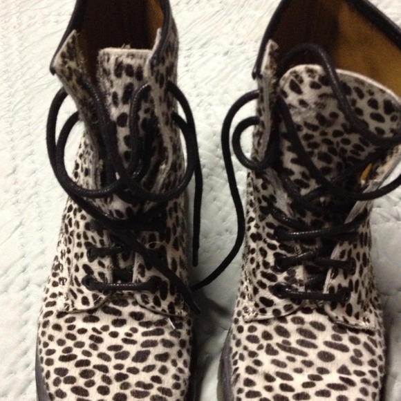 Sold - Picture 2 of 4