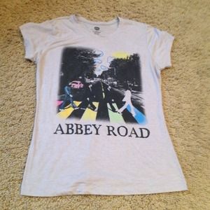 Beatles Abbey Road collectible shirt XL