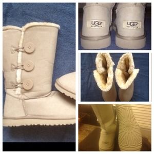 FAKE UGGS - NEW, NEVER WORN