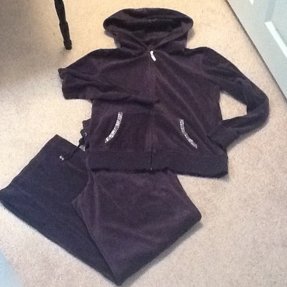❌SOLD❌Victoria Secret velour pants and jacket set