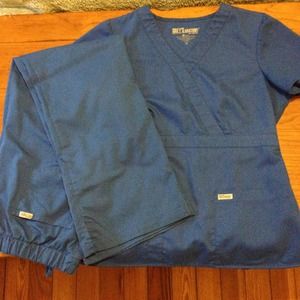 Grey's Anatomy Scrubs Bundle!