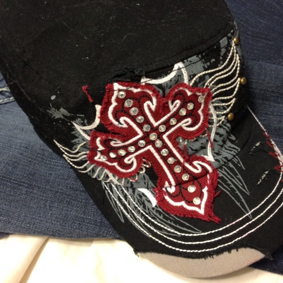 Leader Vintage Hat (:
