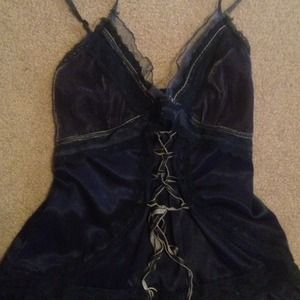 ***SOLD****Navy lace up tank, m