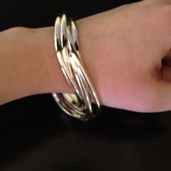 Sold in bundle - Picture 2 of 3