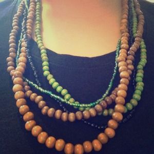 Beaded necklace