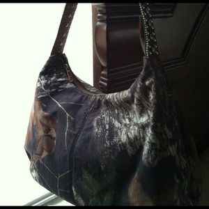 MossyOak bling purse