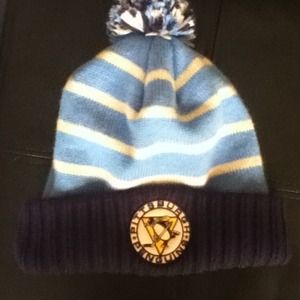 Penguins hat