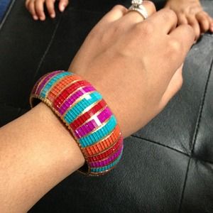 📛SOLD📛 Multi-colored bangle