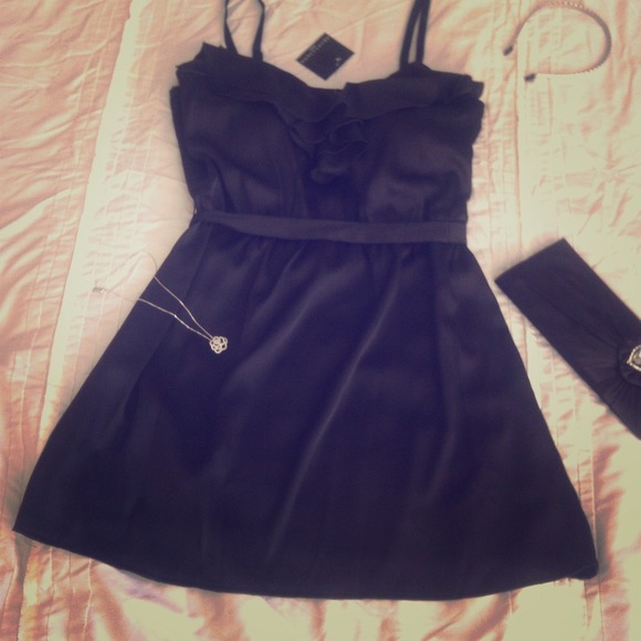 ❤Romantic❤ Satin Ruffle Dress💋