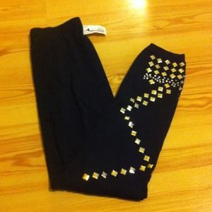 GORGEOUS gold studded leggings :)
