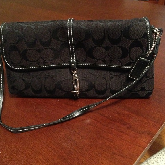 Coach signature shoulder purse