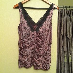 ❌❌traded❌❌Scalloped bottom silk cami💗