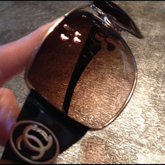 Chanel sunglasses: #4143 Brown lenses & gold frame main image 4