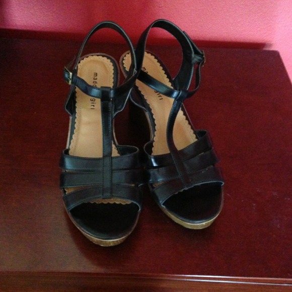 💗Bundled💗Wedged strappy sandals