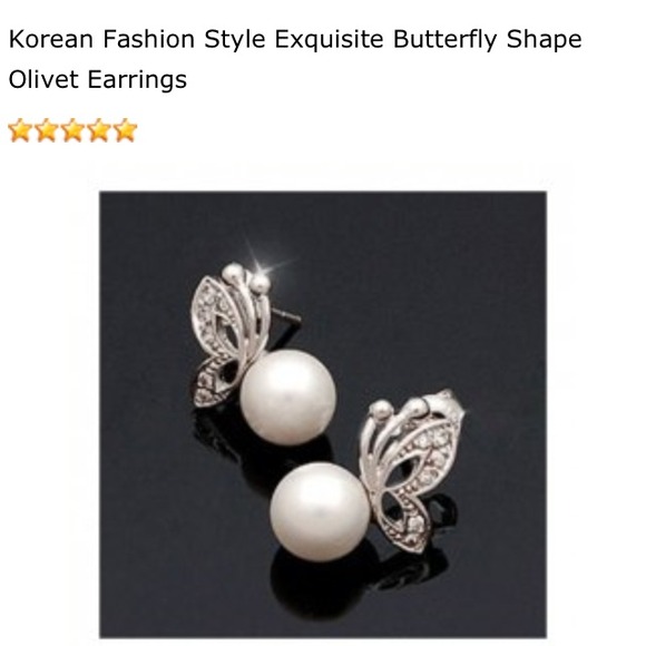 Sold! Faux pearl butterfly earrings!
