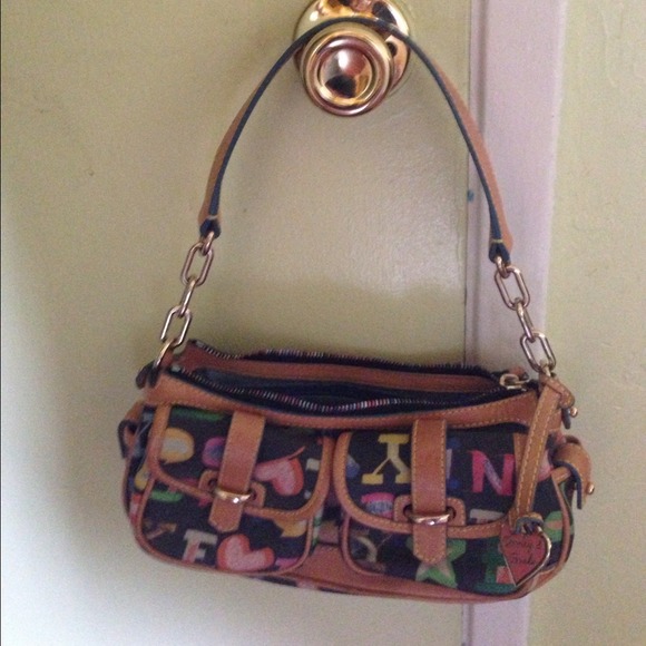 📍SOLD📍Dooney & Bourke Purse