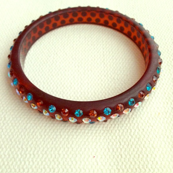❌SOLD❌.  @cstewart97 Bangle it out bracelet