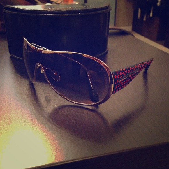 Marc Jacobs sunglasses with Case