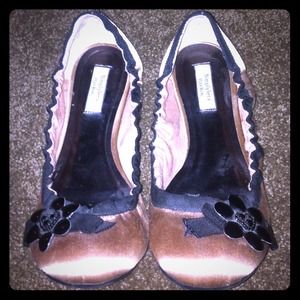 Cute Vera Wang Flats