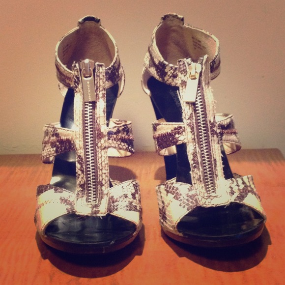Snake skin Michael Kors heels