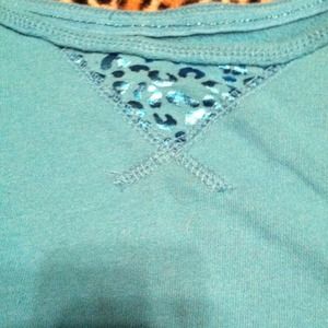 TRADEDComfortable Aeropostale sweat shirt :)