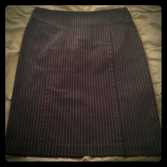 Forever21 brown pin strip pencil skirt