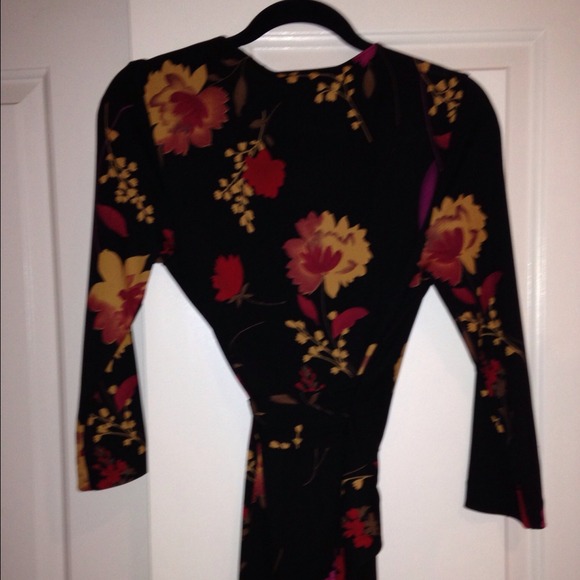 Nicole Miller black multi color floral dress- - Picture 3 of 4