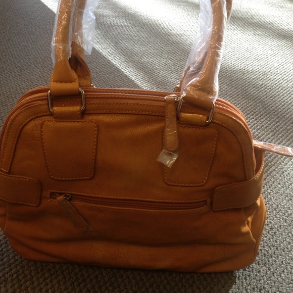 🚫SOLD🚫Big Buddha Leigh Satchel Purse - Picture 2 of 3