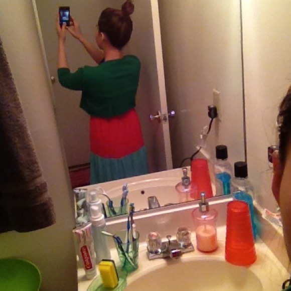 Dress - Picture 3 of 3