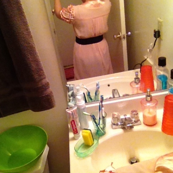 Dress - Picture 2 of 4